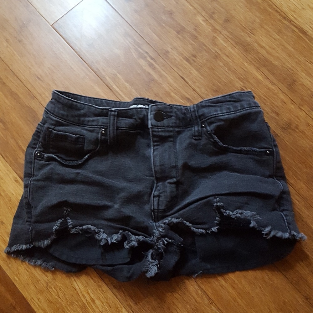 Black Jean Short